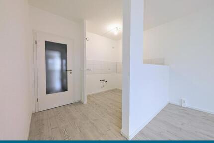 2-Raumwohnung mit top modernem Badezimmer und verglaster Loggia - Chemnitz Kapellenberg