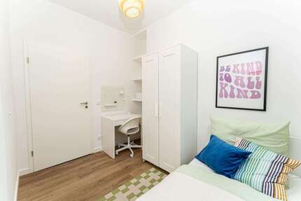 WG-Zimmer in Berlin 630,00 € 9 m²
