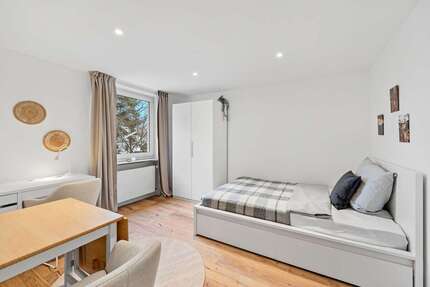 WG-Zimmer in München 850,00 € 10 m²
