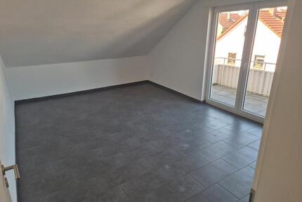 3-Zimmer Dachgeschosswohnung in Leonberg-Höfingen