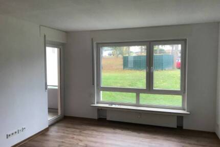 Schöne 2-Zimmer Wohnung mit modernen Bodenbelägen und Balkon zu vermieten - Bad Hersfeld