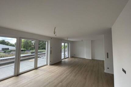 Attraktive 3 Zimmer Wohnung im 1.OG mit Dachterasse in Kempen, St.Hubert