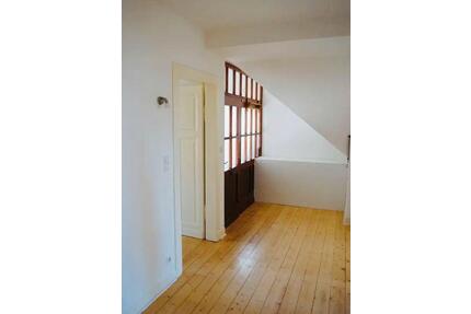 2,5 Zimmer Altbauwohnung in Bad HonnefRhöndorf ab Juli 2026