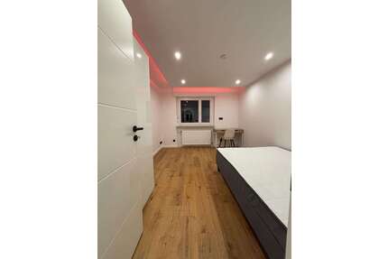 WG-Zimmer in München 705,00 € 13 m²