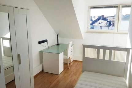 WG-Zimmer in Offenbach 585,00 € 15 m²