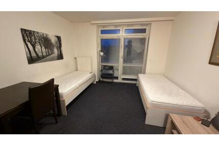 Zimmer Woh - 600,00&nbsp;EUR Kaltmiete, ca.&nbsp; 25,00&nbsp;m&sup2; in Oldenburg (PLZ: 26135) Drielaker-Moor