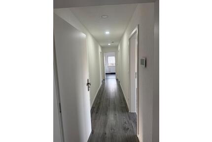 3 Zimmer Wohnung in Schwakheim - 1.300,00&nbsp;EUR Kaltmiete, ca.&nbsp; 80,00&nbsp;m&sup2; in Schwaikheim (PLZ: 71409)