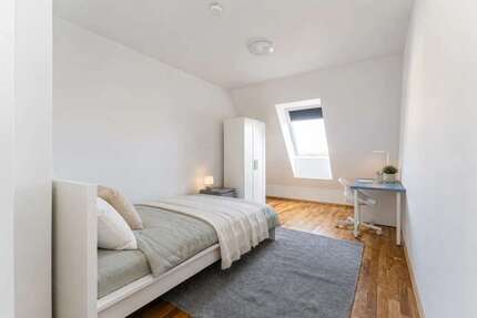 WG-Zimmer in Berlin 640,00 € 14 m²