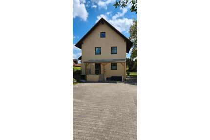 Sehr schöne WG-Dachwohnung in Pasing möbliert - München Aubing-Lochhausen-Langwied