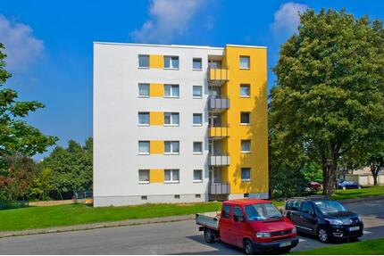Große 3 Zimmer Wohnung in Wuppertal Barmen mit Balkon!