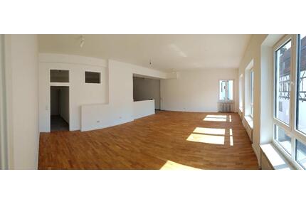 Sonnige 3 Zimmer Wohnung am Marktplatz Krumbach Schwaben - Krumbach (Schwaben)