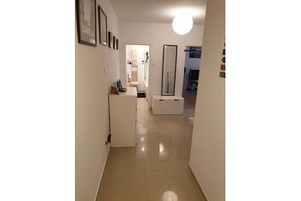 TOP Renoviert, moderne 2 Zimmer+Küche, Diele, Bad WG in Mülheim - Mülheim an der Ruhr