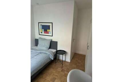 WG-Zimmer in Düsseldorf 799,00 € 15 m²