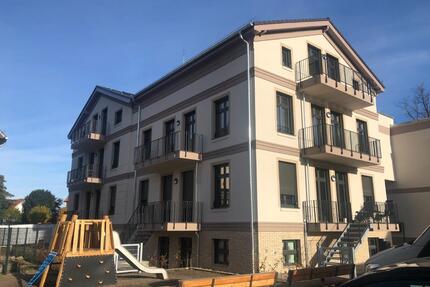 3 Zimmer Wohnung mit EBK, Garten, Balkon & Ladesäule - Potsdam