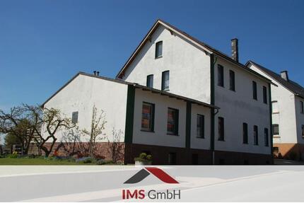 renovierte 3 Zimmer Wohnung im Dachgeschoss in Derental - Boffzen