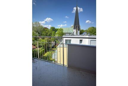 Schöne, helle 1-Zimmer-Wohnung mit Balkon – Top-Lage München