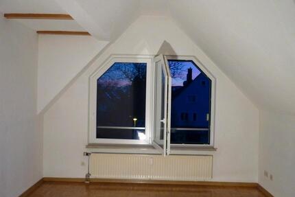 Helle 3 Zimmer Wohnung in Stuttgart Vaihingen