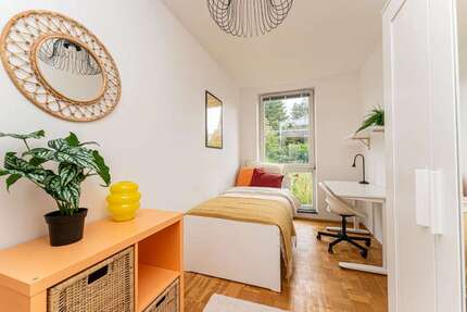 WG-Zimmer in Berlin 610,00 € 10 m²
