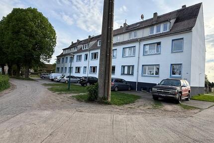 Ein großes Zimmer mit Bad, Küche im 2 OG mit herrlichem Ausblick - Bad Freienwalde (Oder)