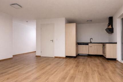 Tolle 4 Zimmer Wohnung mit Südseitigem Balkon - Altenstadt