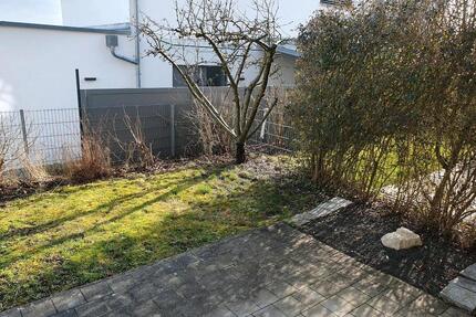 Attraktive 1,5 - Zimmer - Wohnung im EG mit eigenem Garten - Ingolstadt Münchener Straße