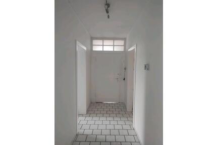 Möblierte 3-Zimmer-Wohnung mit Küche in Hemmingen