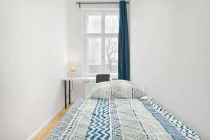 WG-Zimmer in Berlin 540,00 € 10 m²