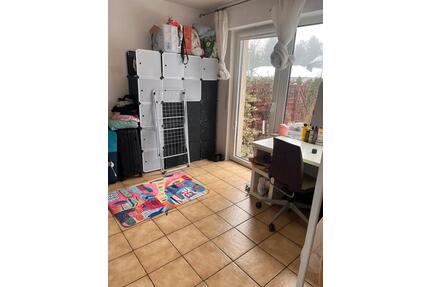 WG in Lichtenrade for 525 EURmonth (long-term) For Girls - Berlin Charlottenburg-Wilmersdorf