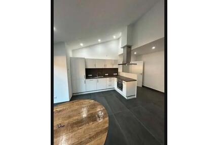 2,5 Zimmer WHG zu vermieten - 1.450,00&nbsp;EUR Kaltmiete, ca.&nbsp; 85,00&nbsp;m&sup2; in Malsburg-Marzell (PLZ: 79429)