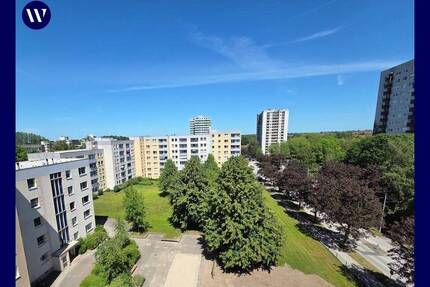 Wohnen mit Ausblick im Grünen - 3 Zimmer + Balkon + Einbauküche + modernes Bad + Gäste-WC +Aufzug - Kronshagen