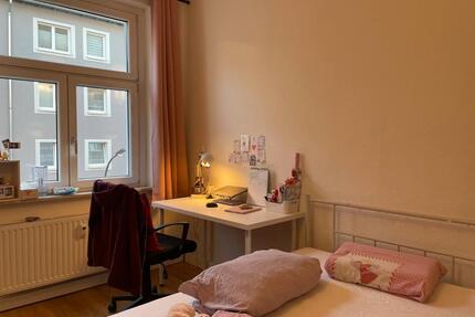 (nur Frauen) Helles Zimmer in ruhiger WG in Borsigplatz (ab 10.4) - Dortmund Innenstadt Nord