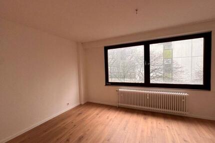 2 Zimmer mit 40 qm großer Terrasse - Wuppertal Elberfeld