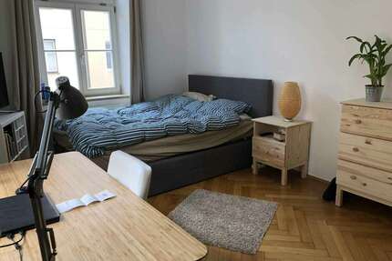 WG-Zimmer in München 870,00 € 17 m²