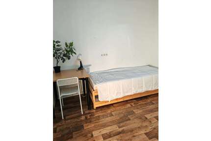 WG-Zimmer in Köln 799,00 € 10 m²