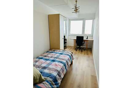 WG-Zimmer in Köln 795,00 € 10 m²