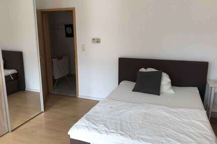 WG-Zimmer in Frankfurt am Main 675,00 € 14 m²