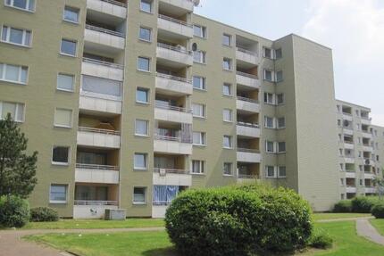 Platz für die Familie: Sanierte weitläufige 3-Zimmer-Wohnung - Bonn Tannenbusch