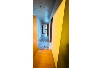 3 Zimmer Wohnung in StelingenGarbsen, 862€ kalt