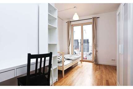 WG-Zimmer in Frankfurt am Main 565,00 € 12 m²