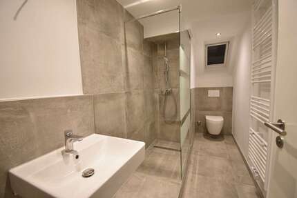 Wohnung zum Mieten in Düsseldorf 645,00 € 38.16 m²