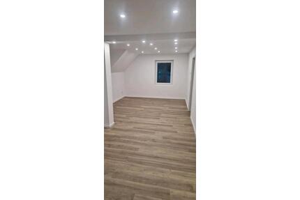 2 Zimmer Wohnung wie neu - 800,00&nbsp;EUR Kaltmiete, ca.&nbsp; 50,00&nbsp;m&sup2; in Weiterstadt (PLZ: 64331)