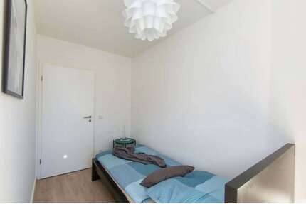 WG-Zimmer in Berlin 630,00 € 11 m²