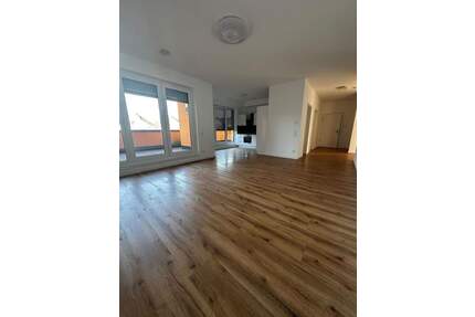 moderne 4 Zimmer Wohnung - sofort verfügbar - Terrasse Südseite & Tiefgarage - Krefeld Stadtmitte