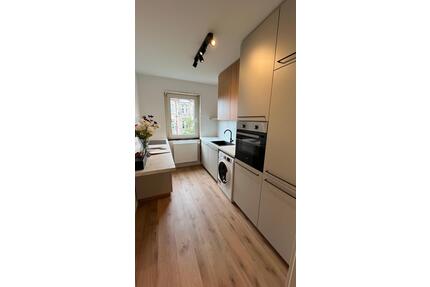 Gemütliches Frauen-WG-Zimmer in Nürnberg – möbliert u. zentral