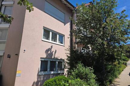 großzügige 4 Zimmer Wohnung im EG mit Balkon, TG-Stellplatz und Aufzug in Wertheim Hofgarten (Besichtigungstermin beachten!)