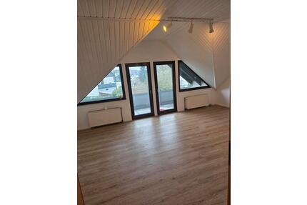 3 Zimmer Wohnung - 750,00&nbsp;EUR Kaltmiete, ca.&nbsp; 75,00&nbsp;m&sup2; in Gummersbach (PLZ: 51643)