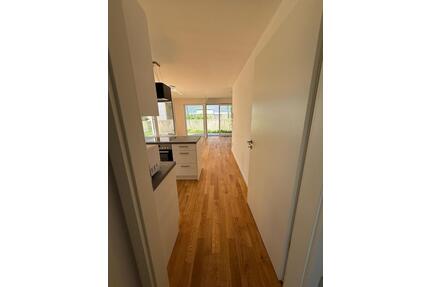 WG-Zimmer frei - 838,00&nbsp;EUR Kaltmiete, ca.&nbsp; 113,00&nbsp;m&sup2; in Frankfurt am Main (PLZ: 65933) West