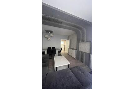 Möblierte WG-Zimmer direkt U6 Rehberge – Balkon, neue Küche usw. - Berlin Mitte