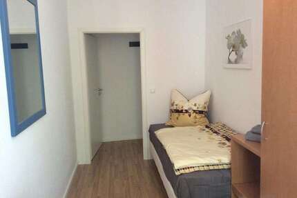 WG-Zimmer in Berlin 650,00 € 12 m²