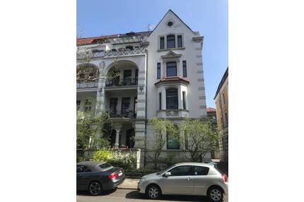 großzügige 6 Zimmer frisch renoviert im Östlichen, Altbaucharme mit Stuck - Braunschweig